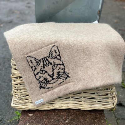 Katt sitteunderlag i 100% norsk ull